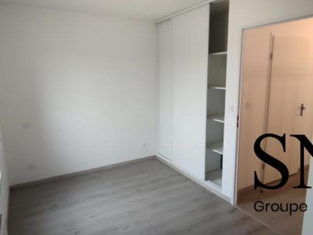 VILLA T3 DUPLEX AVEC TERRASSE ET JARDIN ET PARKING DOUBLE