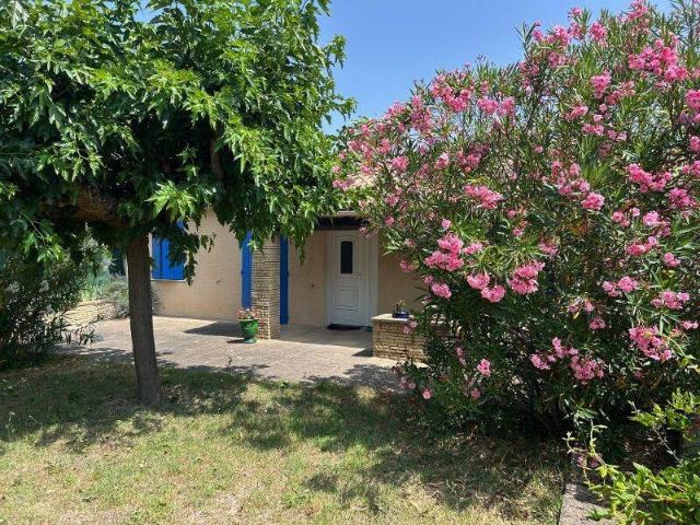 Villa T3/400m²