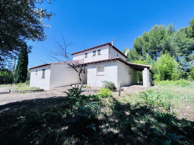 VILLA T7 200M2 TERRAIN 1000 M2 GARAGE