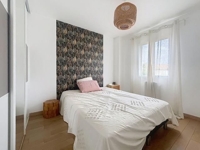Villa T4, 87m2, jardin, VELAUX
