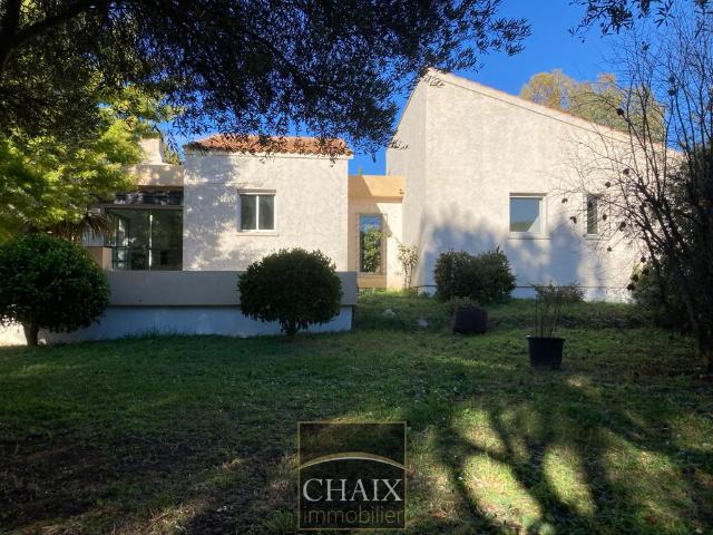 VILLA T4 110m2 1000m2 de terrain au calme Logis neuf