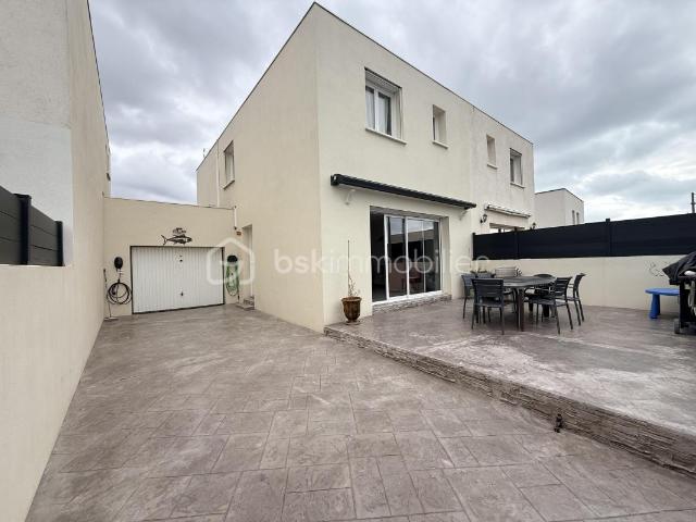 VILLA T4 3 FACES R+1 SUITE PARENTALE GARAGE FRONTIGNAN