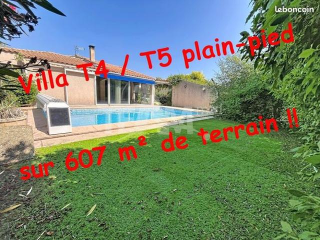Villa T4 / T5 de plain pied sur 607m² de terrain avec Piscine
