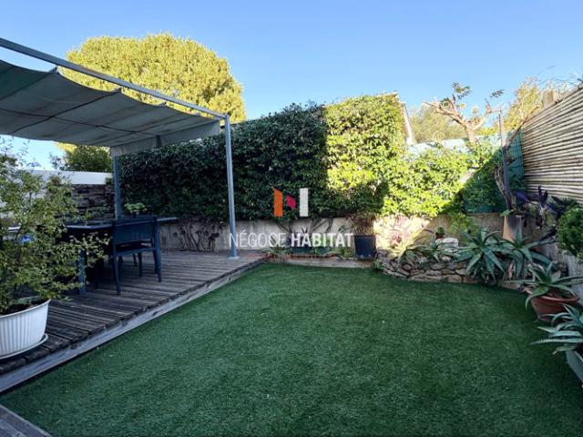 Villa T4 avec garage à vendre à Lunel Viel, terrain de 198