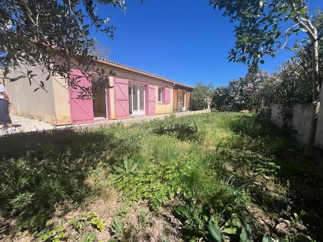 Villa T4 avec jardin et dépendance