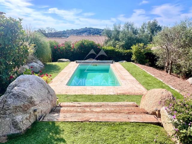 Villa T4 avec piscine à 3 km des plages de Porto Vecchio