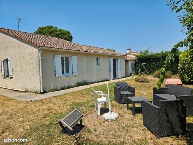 Villa T4 de plain pied Orange sud à l'abri des regards