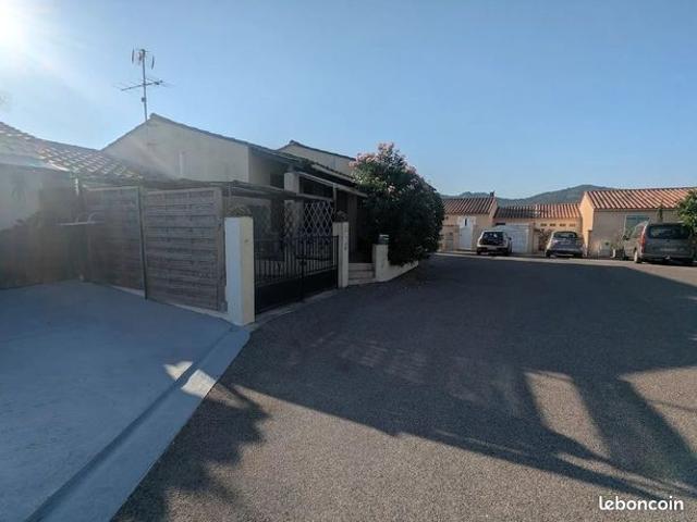 Villa T4 de plain pied en impasse Sur les hauteurs du Muy 83490