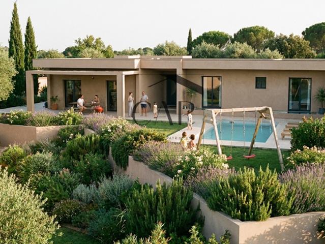 Villa T4 neuve avec piscine L'art de vivre corse à Sainte
