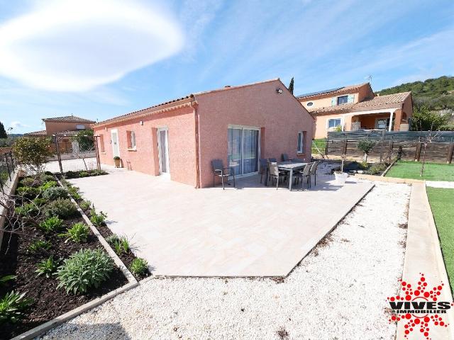 Villa T4 plain pied avec jardin et garage 98m² Cébazan