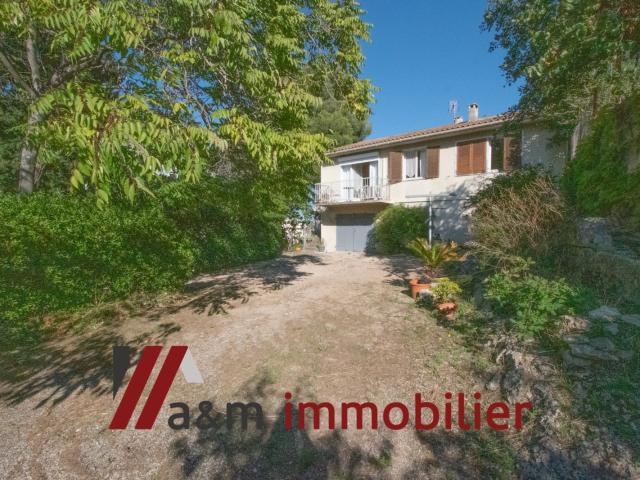 VILLA T4 MARTIGUES JONQUIERES SUR UN TERRAIN DE 525 M2 POSSIBILITE 2ND HABITATION