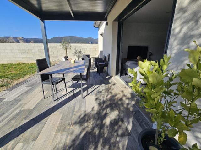 VILLA T4 récente de plain pied