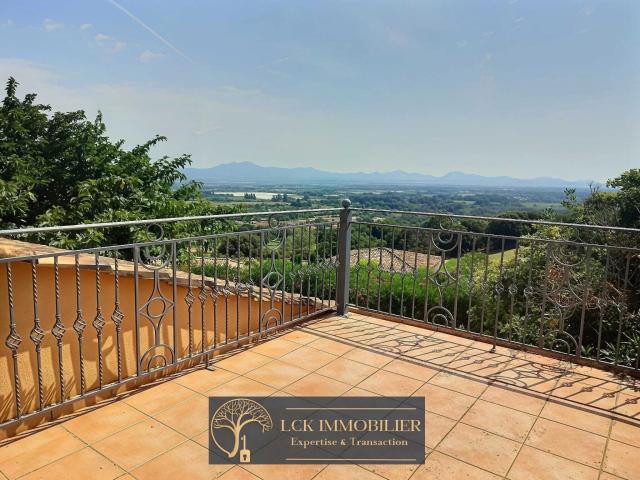Villa T5 vue mer avec jardin