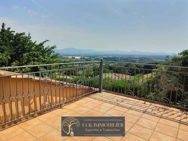 Villa T5 vue mer avec jardin