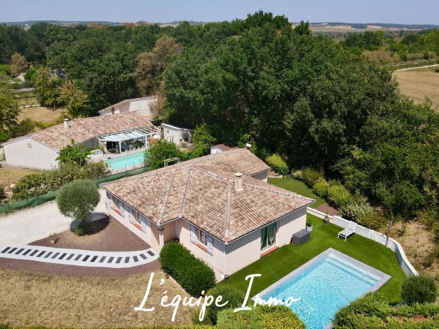 VILLA T5 AVEC PISCINE ET GARAGE DE 20M2