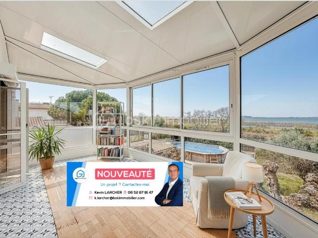 Villa T5 de 140m2 sur un terrain de 550m2 avec piscine et vue étangs à PALAVAS