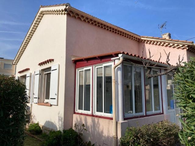VILLA T5 DE PLAIN PIED PROCHE MER