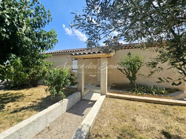 Villa T5 plain pied avec garage au VAL