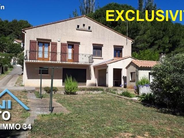 Villa t5 sur un jardin de 1.475 m²