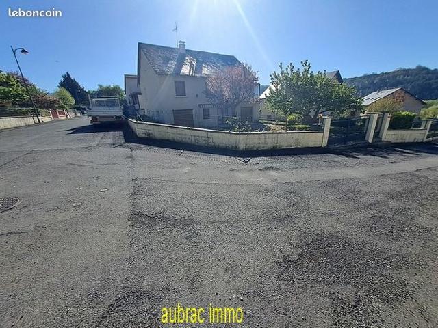 Villa T5+T2pp sur 760 m² de terrain