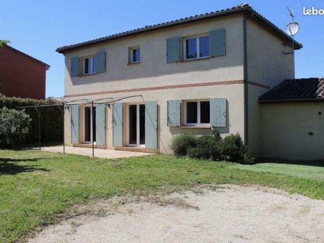Villa T6 132m2 avec garage et jardin à SEILH
