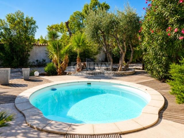 VILLA T6, 300 METRES DE LA PLAGE, GRAU D'AGDE 34