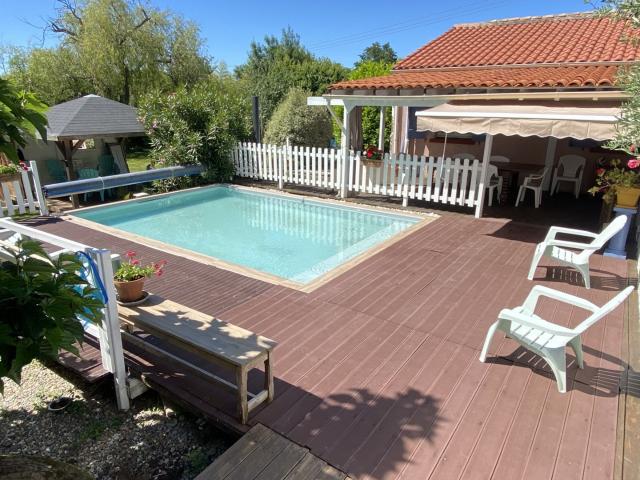 Villa t6 à Merenvielle