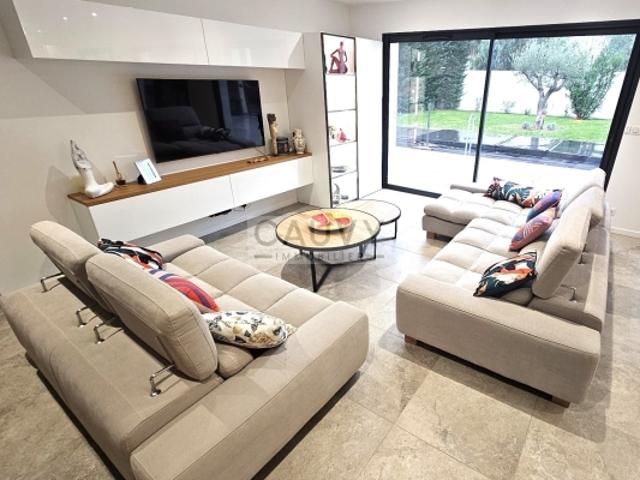 VILLA T6 CONTEMPORAINE NEUVE, CAP D'AGDE 34