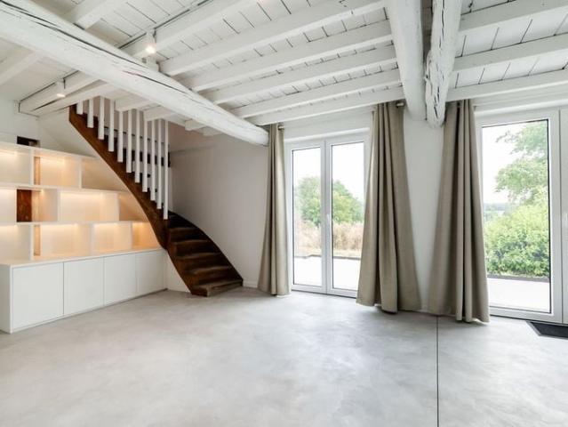 Villa te huur in Ohain voor € 2.350 met 3 slaapkamers