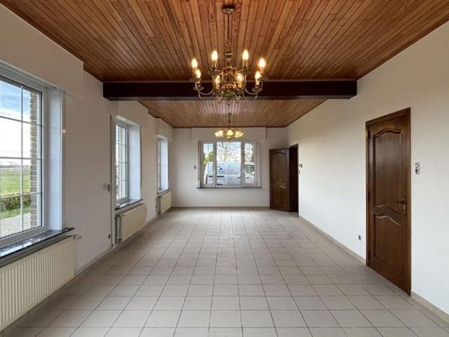 Villa te huur in Oostvleteren voor € 1.200 met 1 slaapkamer