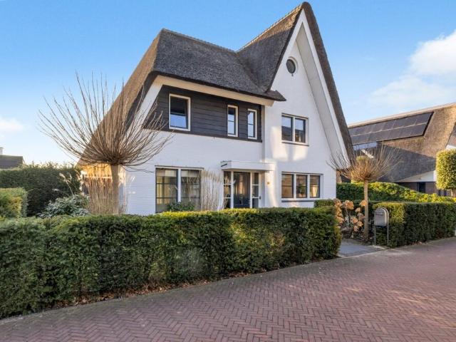 Villa, vrijstaande woning te huur in Blaricum