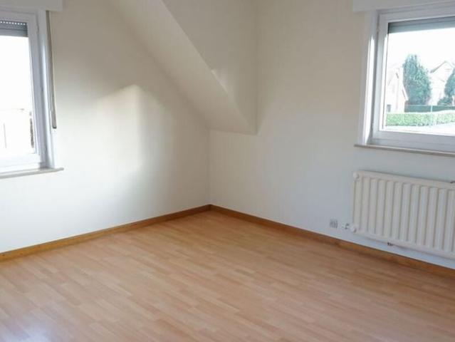 Villa te huur in Sterrebeek voor € 2.200 met 5 slaapkamers