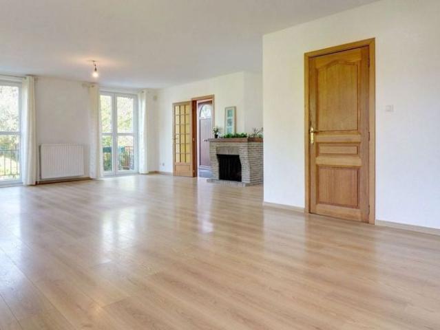 Villa te huur in Tervuren voor € 2.650 met 4 slaapkamers