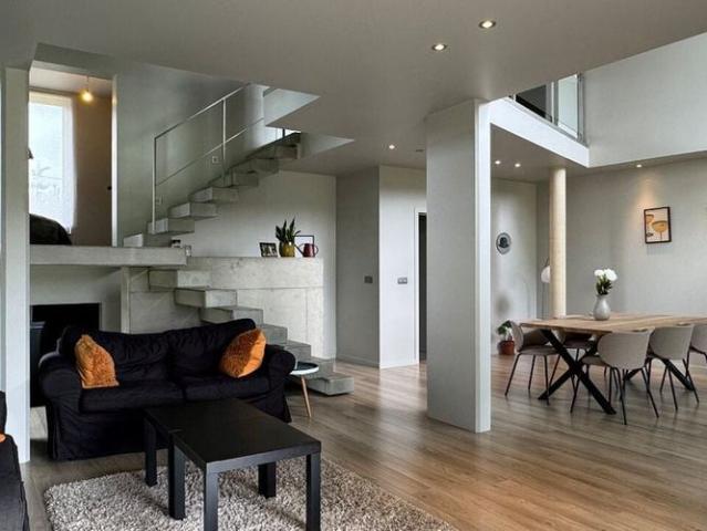 Villa te huur in Zolder voor € 1.750 met 4 slaapkamers