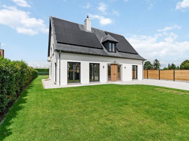 Villa te koop voor 1095000 euro met 5 slaapkamers