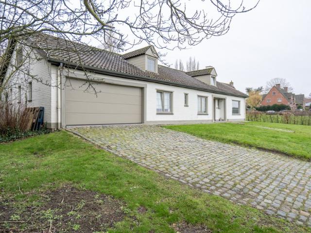 Villa te koop voor 495000 euro met 5 slaapkamers