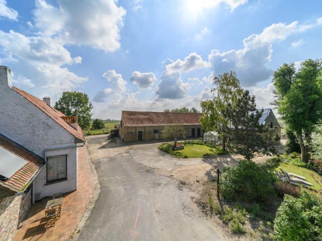 Villa te koop voor 495000 euro met 5 slaapkamers