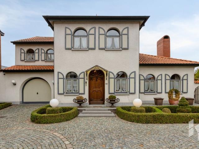 Villa te koop voor 595000 euro met 3 slaapkamers