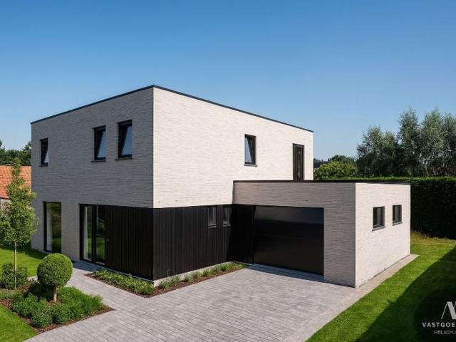 Villa te koop voor 595000 euro met 4 slaapkamers