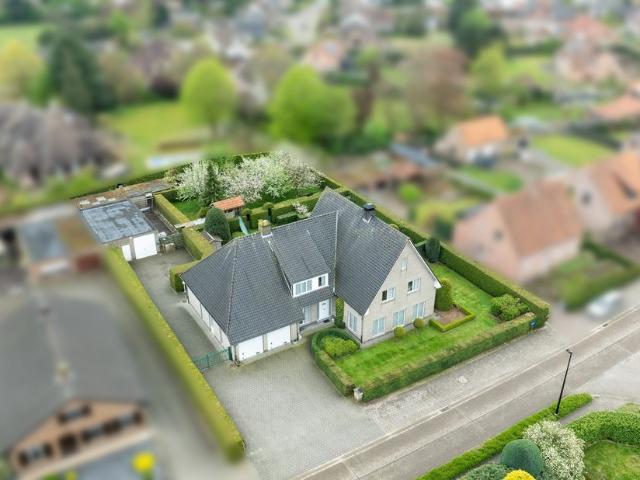 Villa te koop voor 785000 euro met 5 slaapkamers