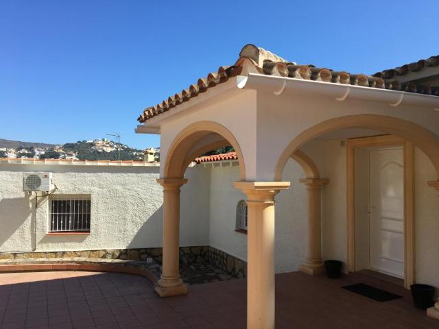 Villa Teulada Alicante ES103320956