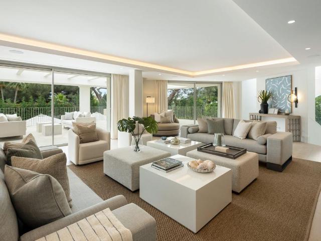 Villa, The Golden Mile 712m² Marbella