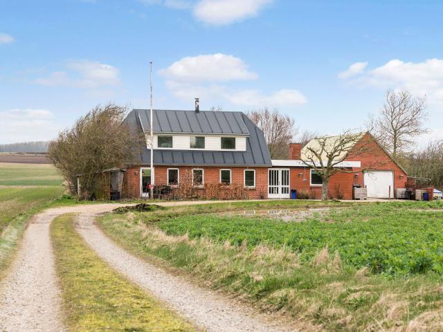 Hovedgaden 174
