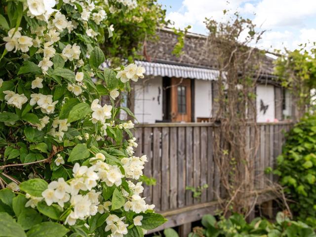 Villa till salu i Tjällmo Råckavägen 24 | Länsförsäkringar Fastighetsförmedling
