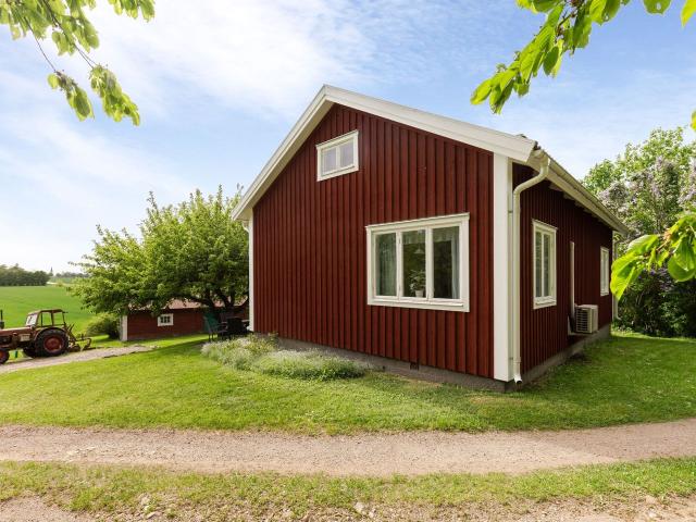 Villa till salu i Väderstad Valla Vallabacken 4 | Länsförsäkringar Fastighetsförmedling