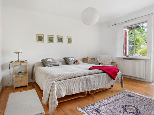 Villa till salu i Alingsås Sadelsten 10 | Länsförsäkringar Fastighetsförmedling