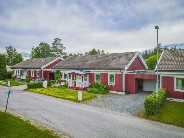 Villa till salu i Domsjö Jägarvägen 3 | Länsförsäkringar Fastighetsförmedling