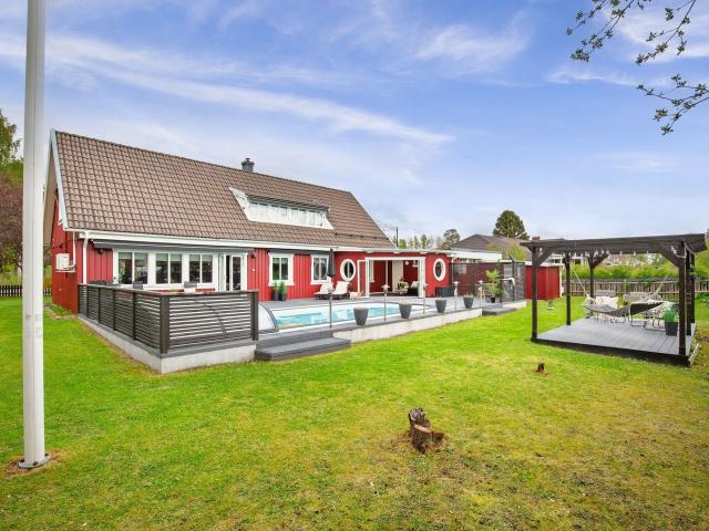 Villa till salu i Gävle Längsvägen 17 | Länsförsäkringar Fastighetsförmedling