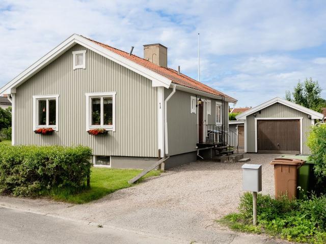 Villa till salu i Gävle Svangatan 1 | Länsförsäkringar Fastighetsförmedling