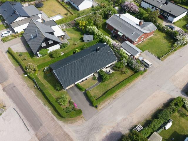 Villa till salu i Halmstad Björnbärsgränd 1 | Länsförsäkringar Fastighetsförmedling